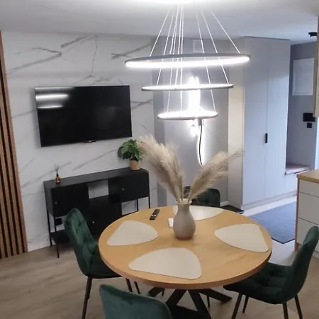 Na Kaszubach Nad Jeziorem 別荘 Kamień