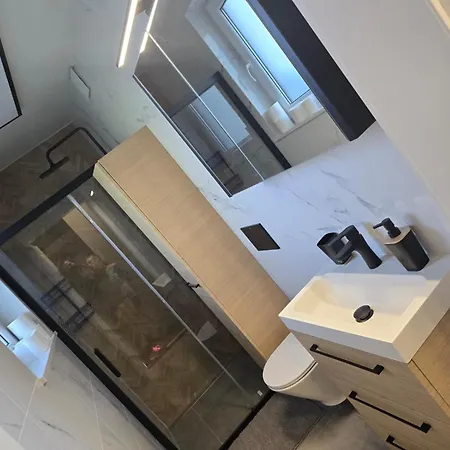 別荘 Na Kaszubach Nad Jeziorem Kamień