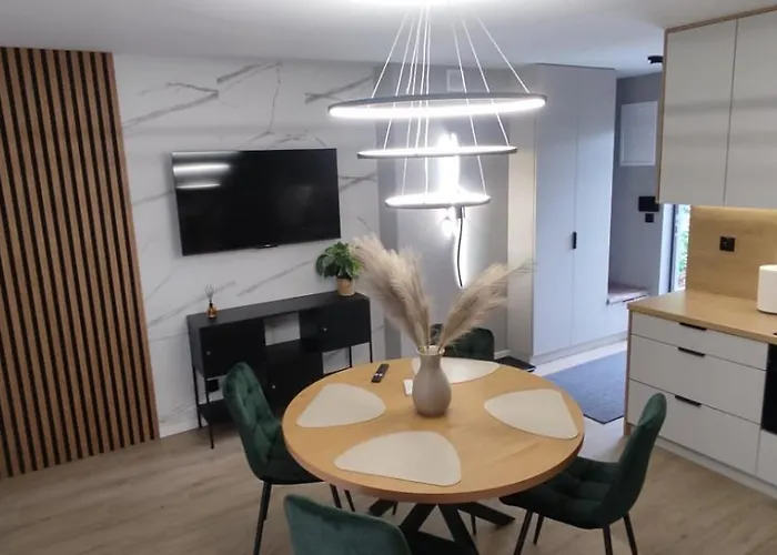 Na Kaszubach Nad Jeziorem 別荘 Kamień