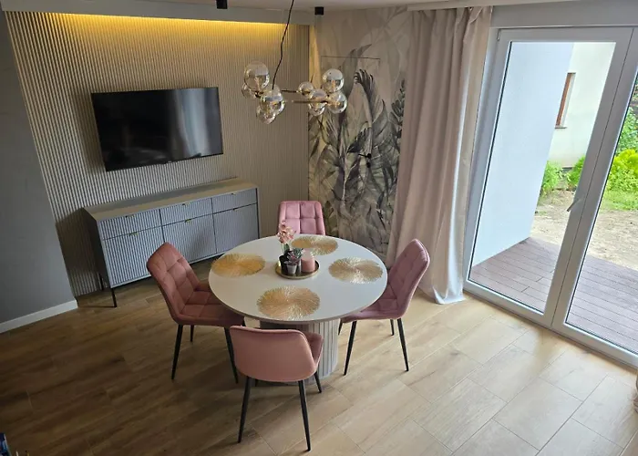 Na Kaszubach Nad Jeziorem 別荘