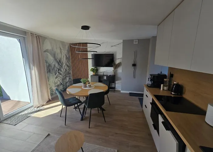 別荘 Na Kaszubach Nad Jeziorem *